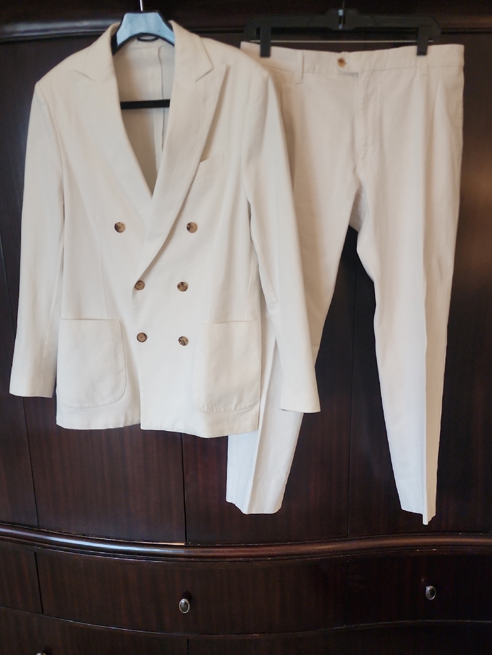 Lardini Double-Breasted Cream Suit Jacket and Trousers